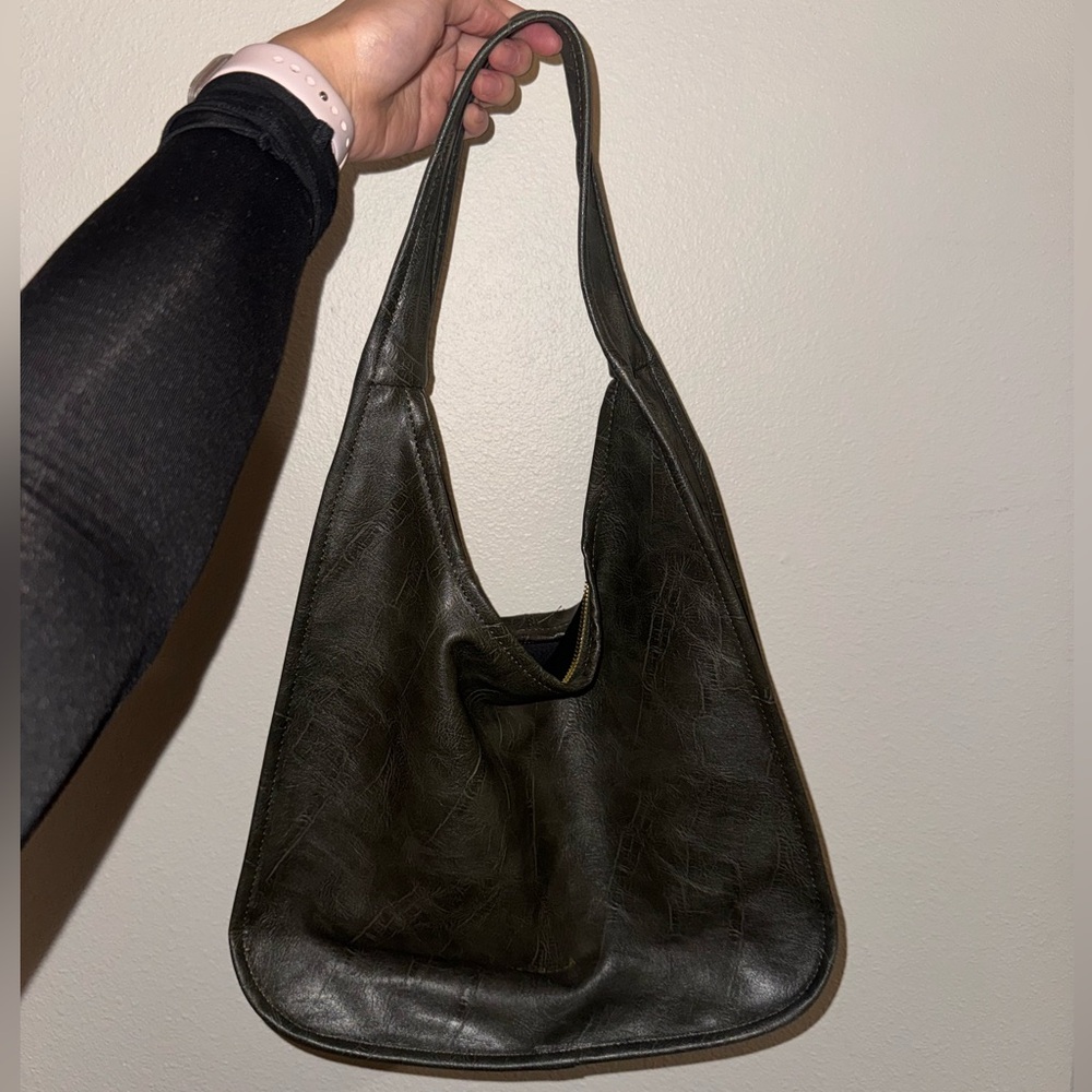 Green shoulder bag